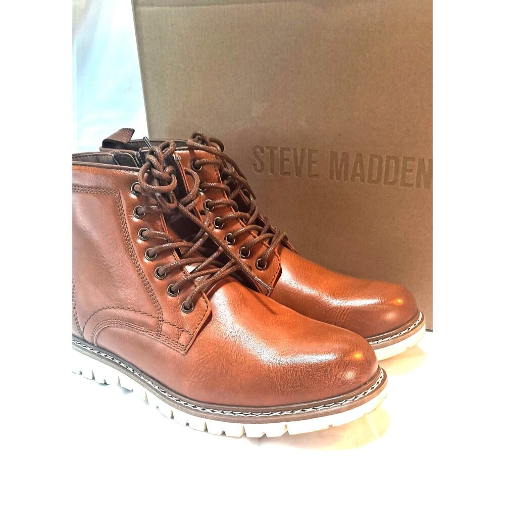 Chukka Lace-up Boots, by Steve Madden, Men's size 8.5